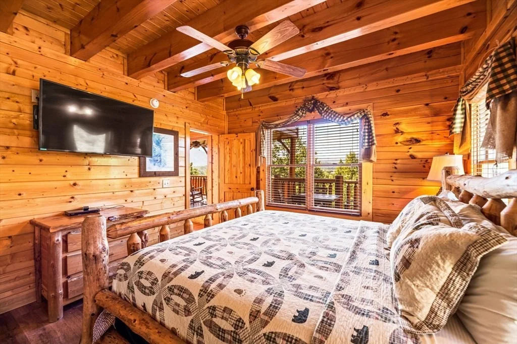 Photo of 2736 Mountain Preserve Drive