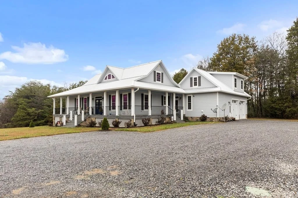 Photo of 629 Marvin Way