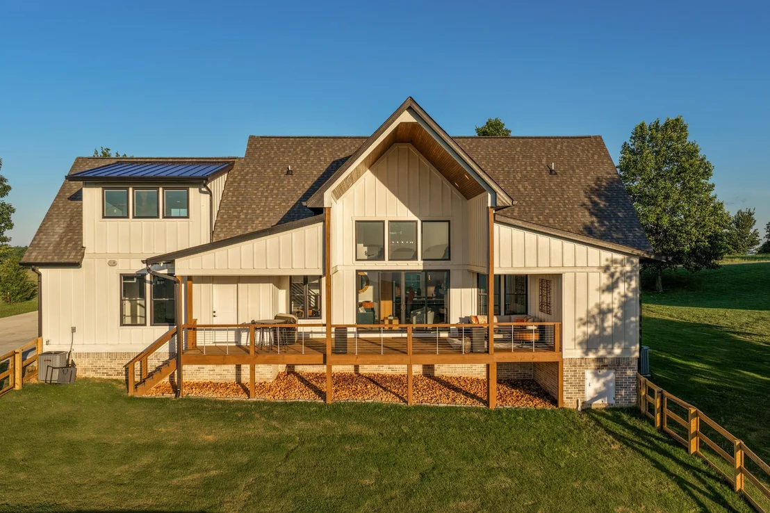 Photo of 925 Sunset Circle