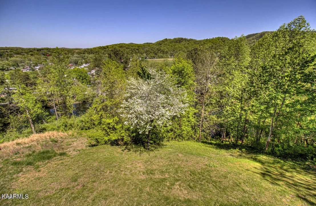 Photo of 1714 Mountain Dr.