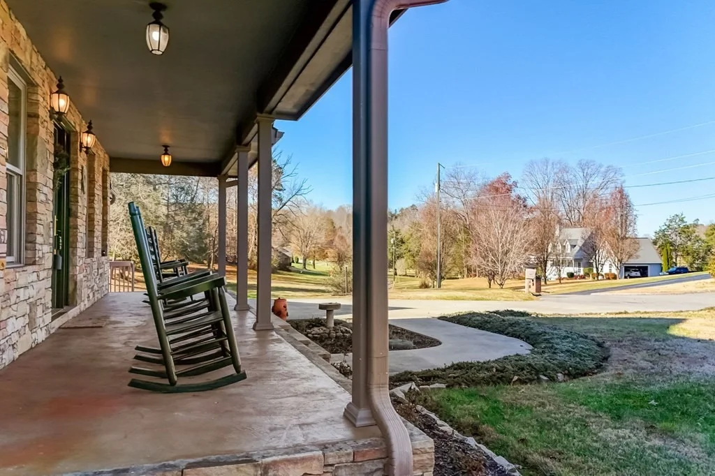 Photo of 1310 Laura Lane