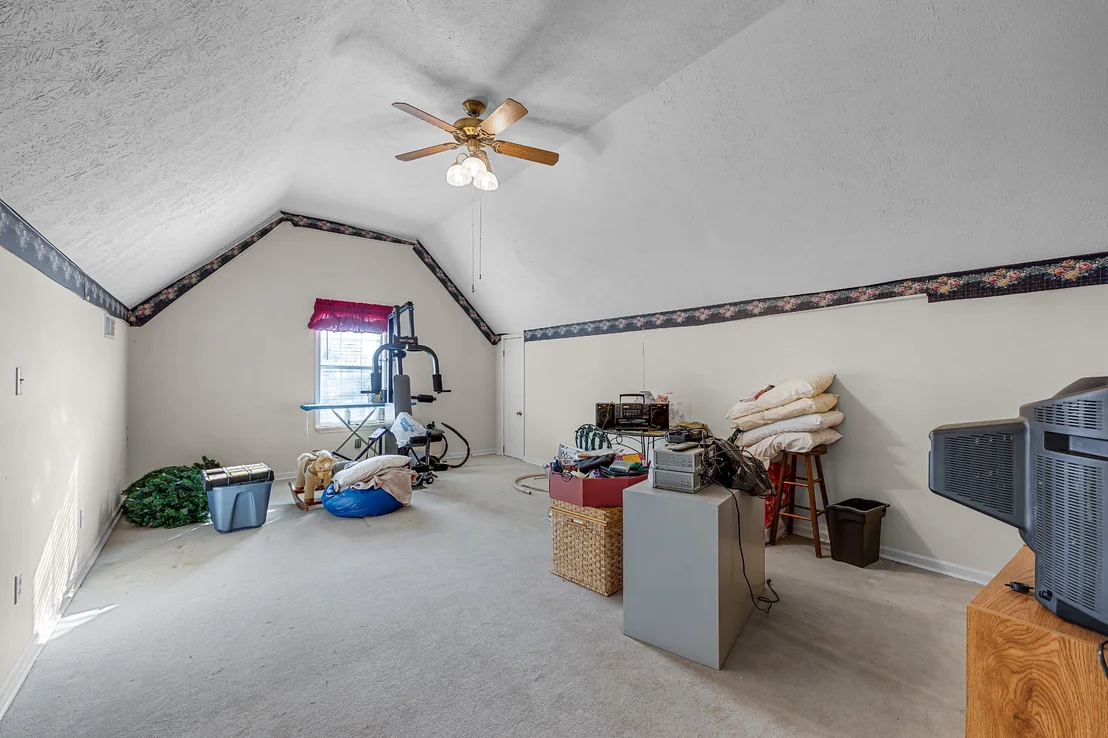 Photo of 336 Turner Loop Rd
