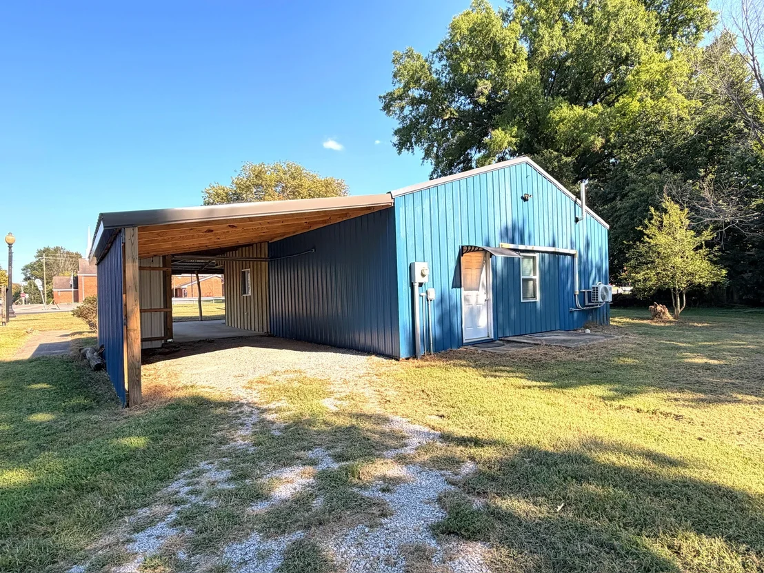 Photo of 106 Main St