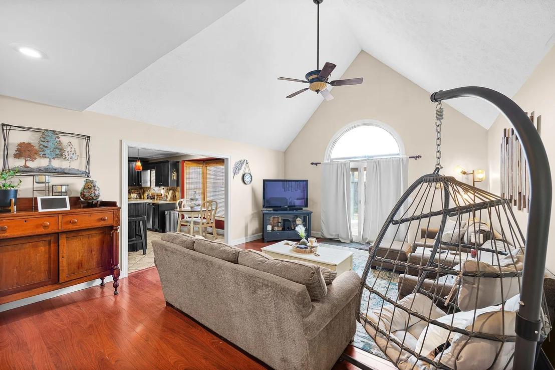 Photo of 70 Lab Dr