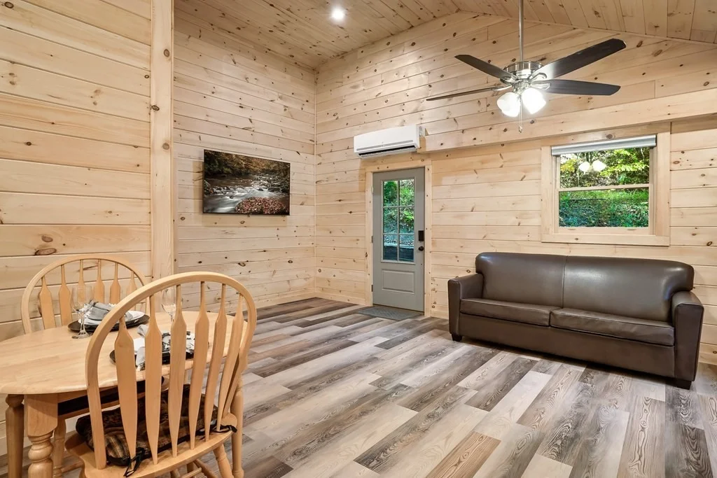 Photo of 2594 Bluff Mountain Road