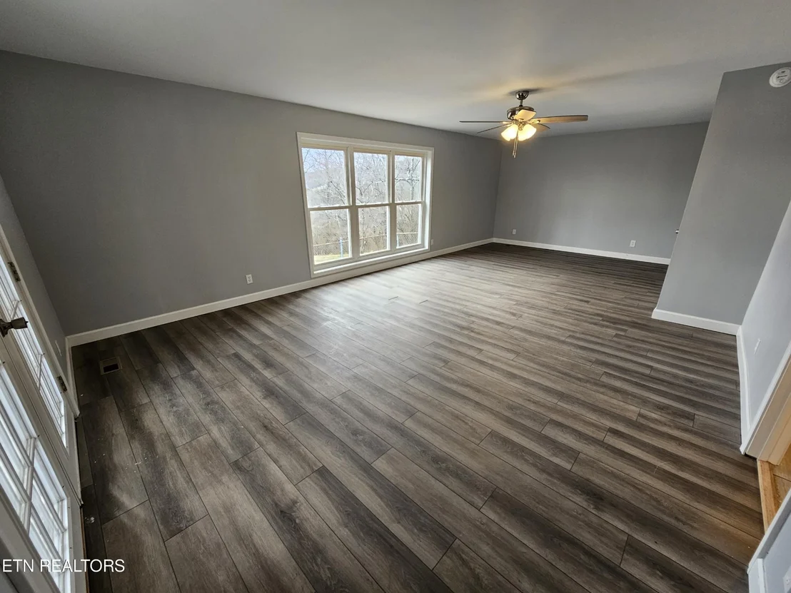 Photo of 327 Longview Drive