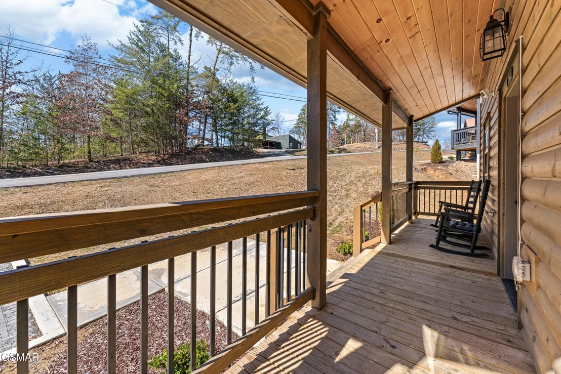 Photo of 2848 Sequoia Road