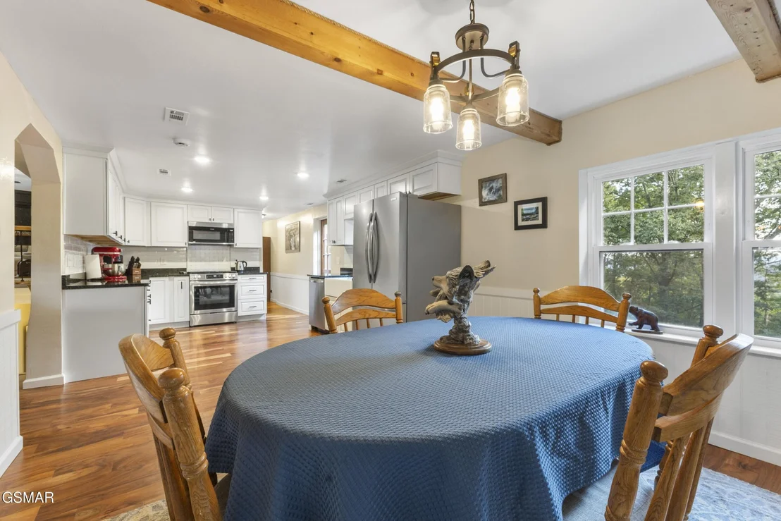 Photo of 1068 Mimosa Drive