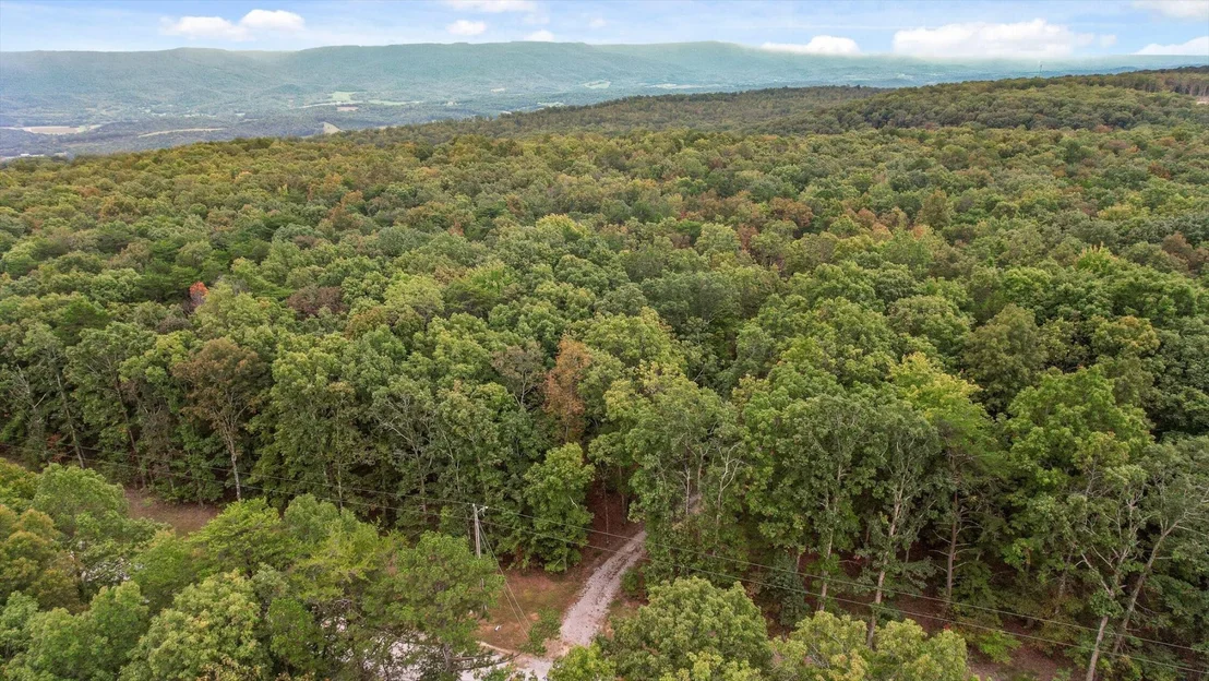 Photo of 400 Maple Trail