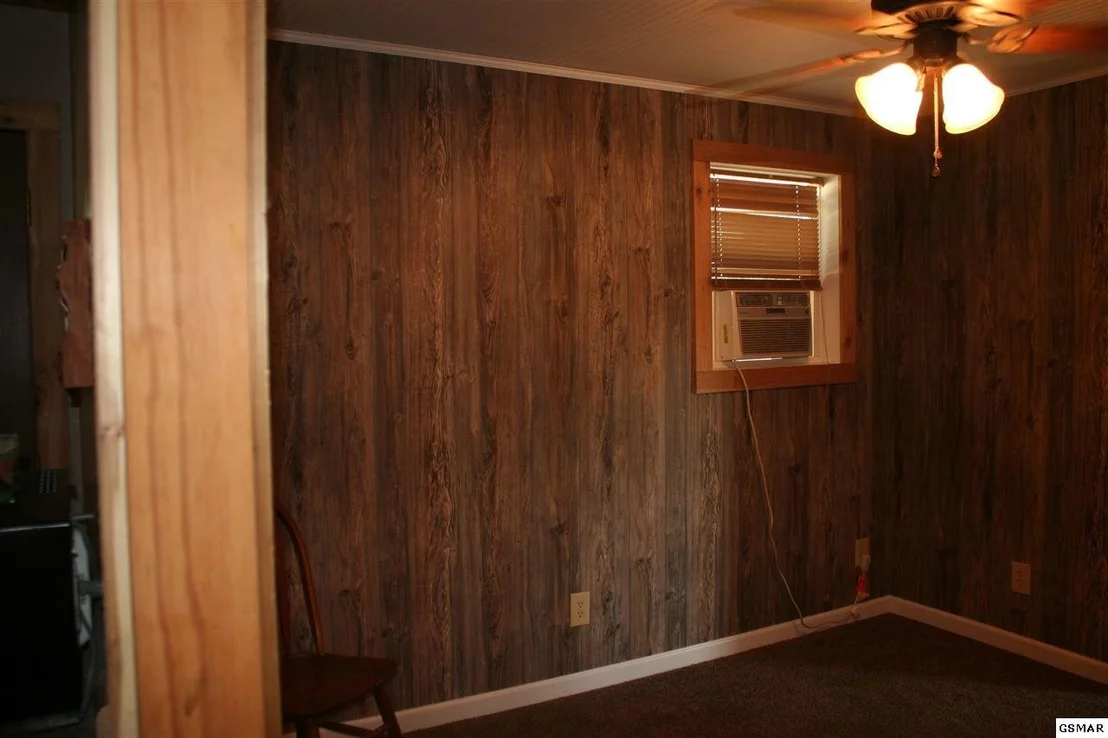 Photo of 3032 Arch Road