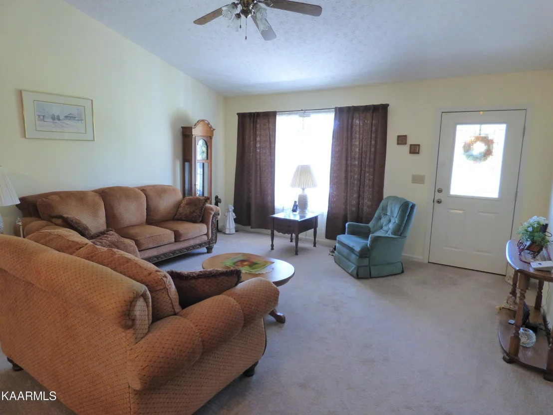 Photo of 302 Parkview Drive