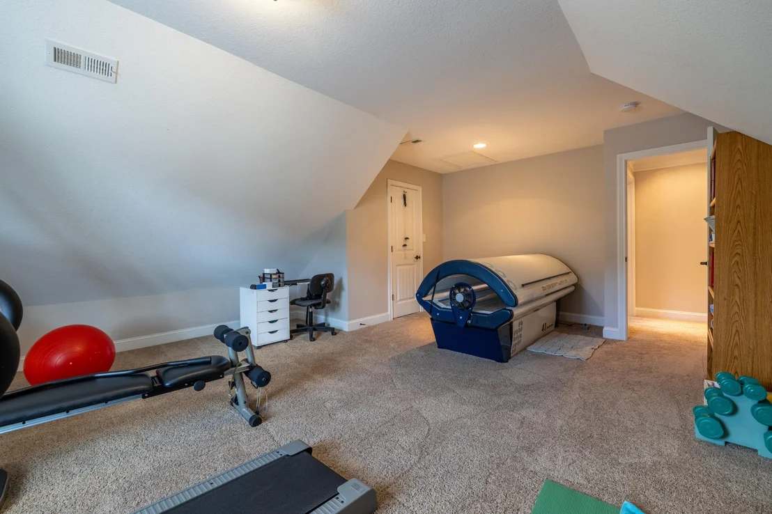 Photo of 5612 Bridgehampton Drive