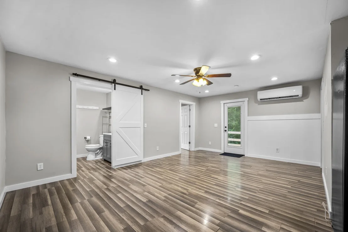 Photo of 104 Hickerson Rd