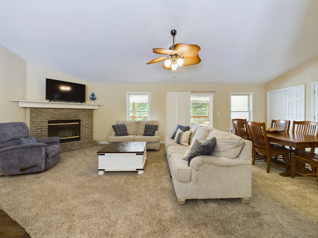 Photo of 73 Mingo Dr