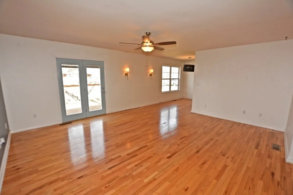 Photo of 1414 Hillcrest Drive
