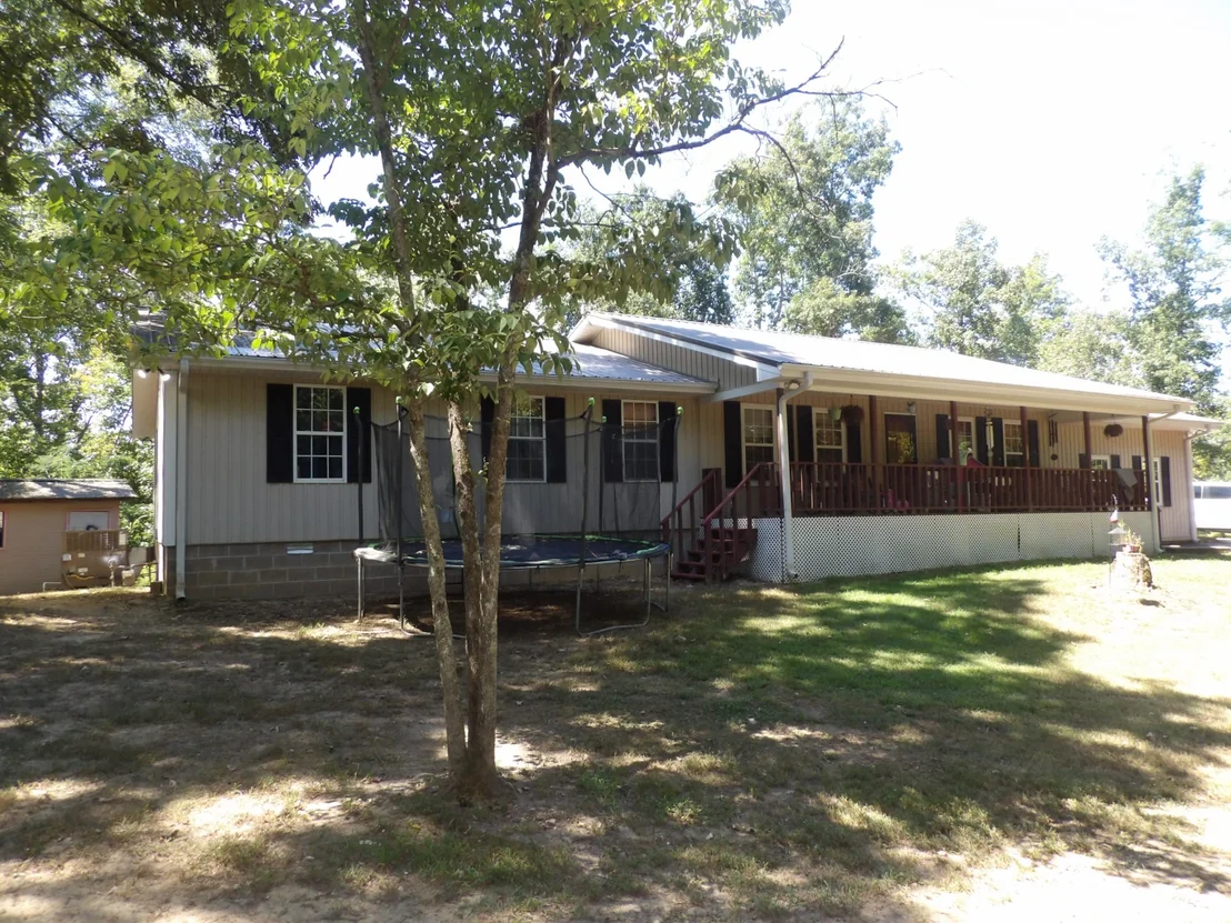 Photo of 2719 McKenzie Rd