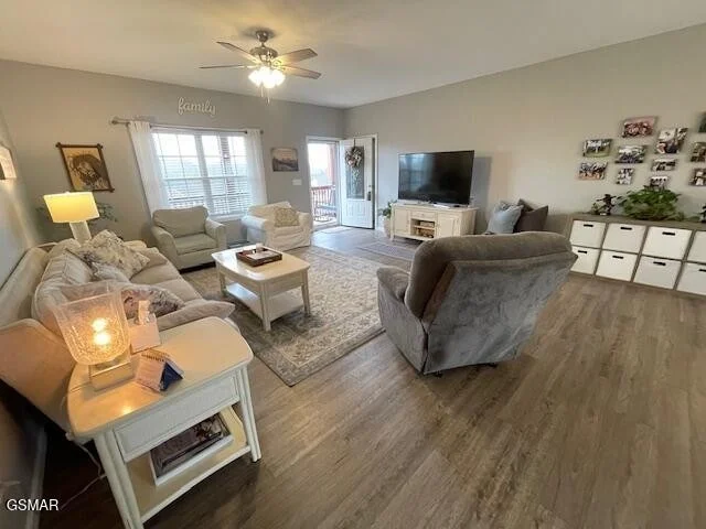 Photo of 1415 BENJAMIN Boulevard