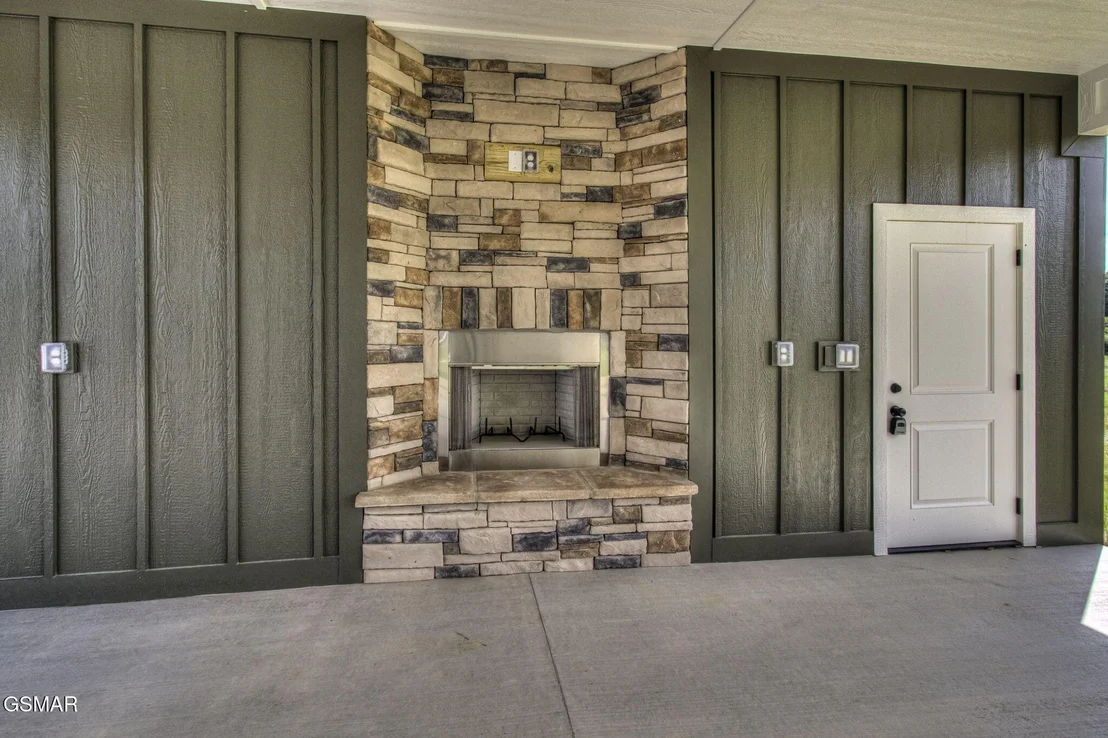 Photo of 2384 Valley Home Rd