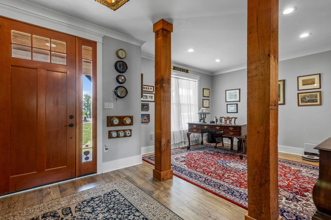 Photo of 2485 River Bluffs Drive