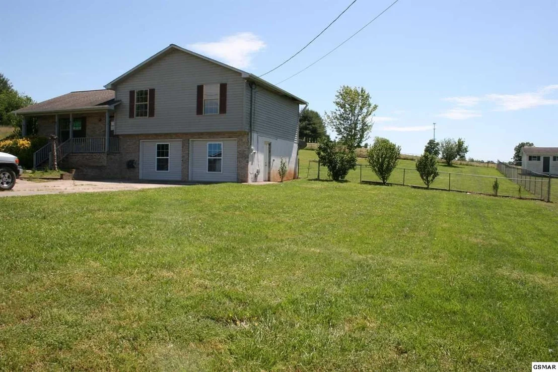 Photo of 1447 Kay View Drive