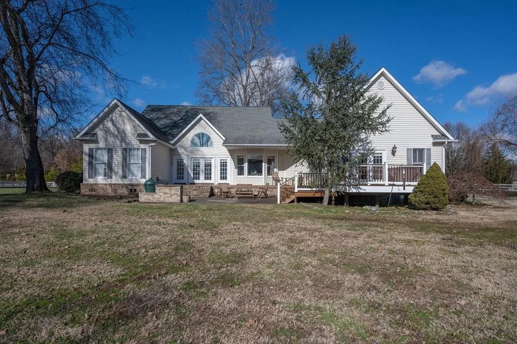 Photo of 2970 Deep River Road