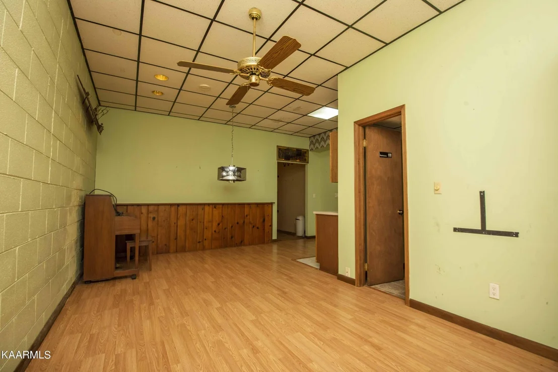 Photo of 333 Enchanted Forest Lane