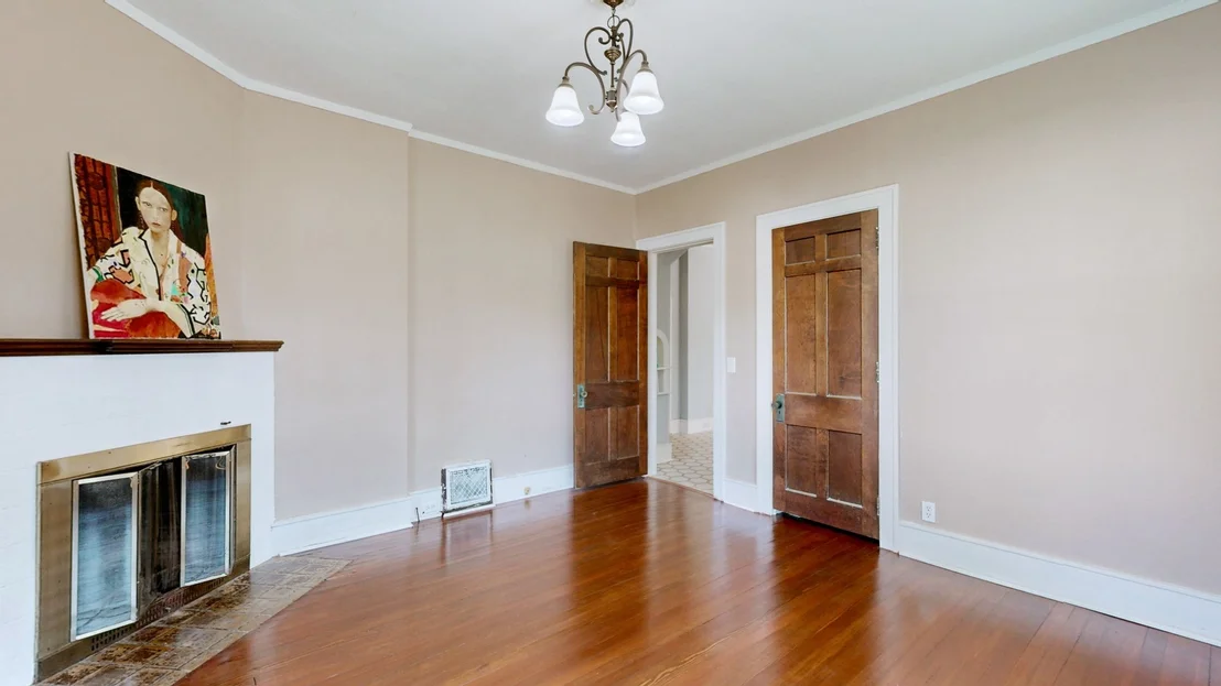 Photo of 1007 Poplar St