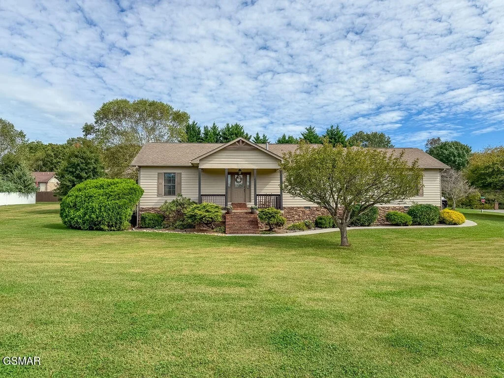 Photo of 625 Riverbrook Drive