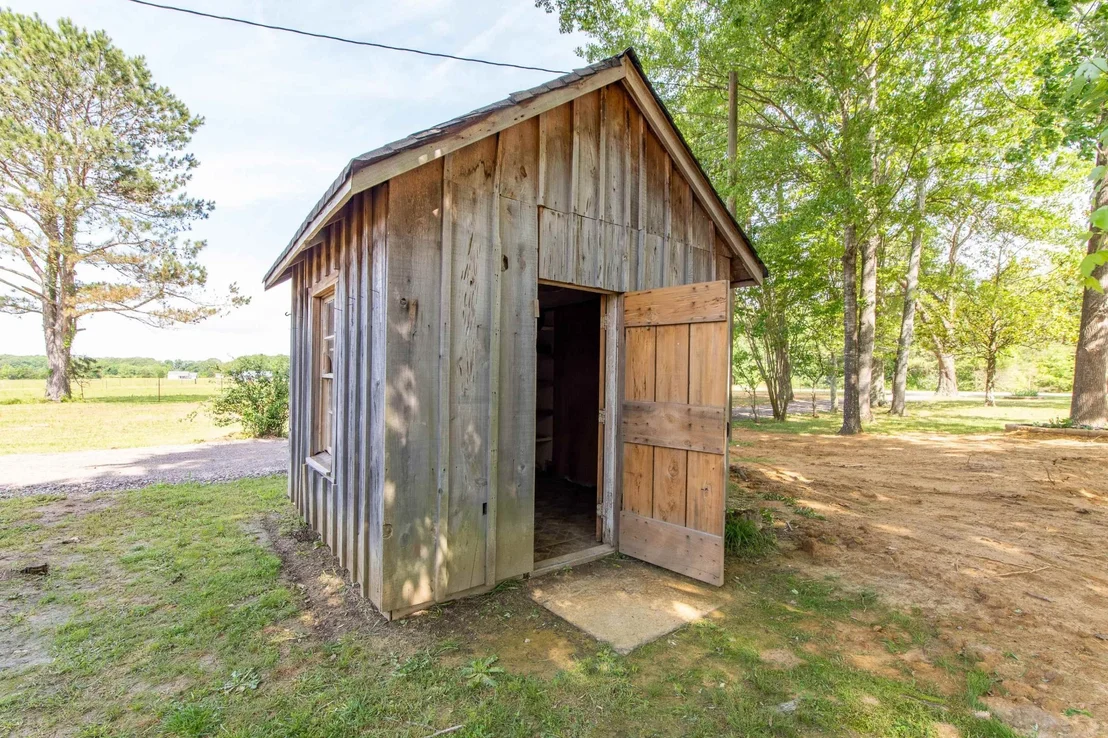 Photo of 1495 SEATON LOOP RD