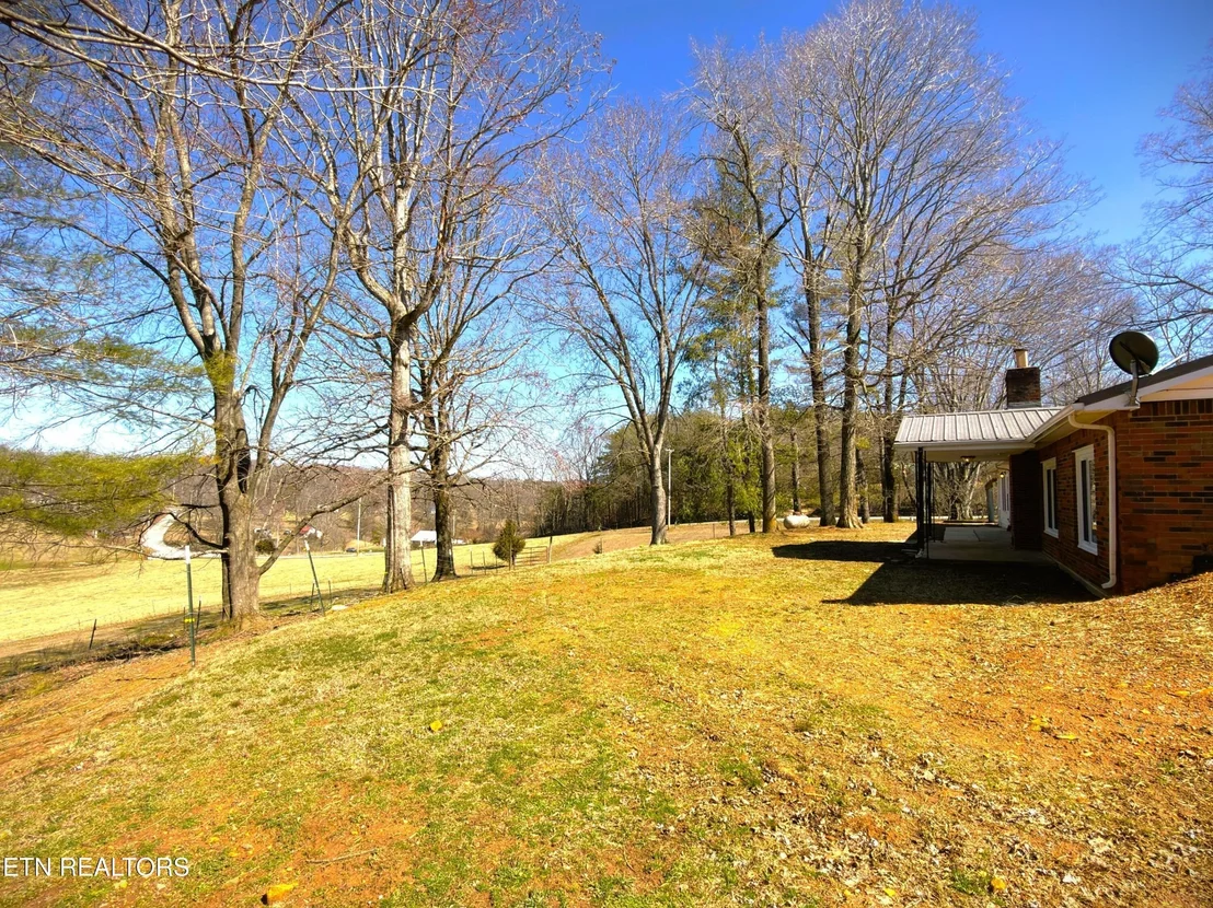 Photo of 1152 Dogwalk Rd