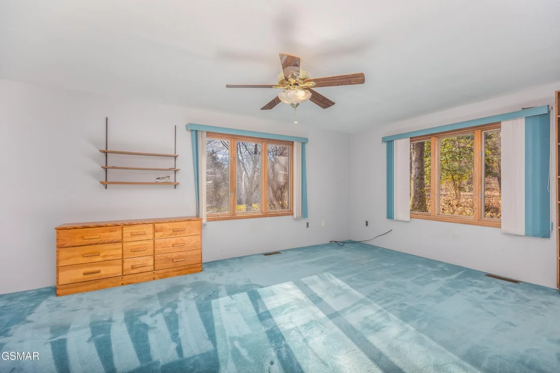 Photo of 3045 Shallow Ridge Road