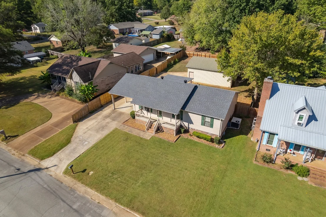 Photo of 23 Roxy Cv