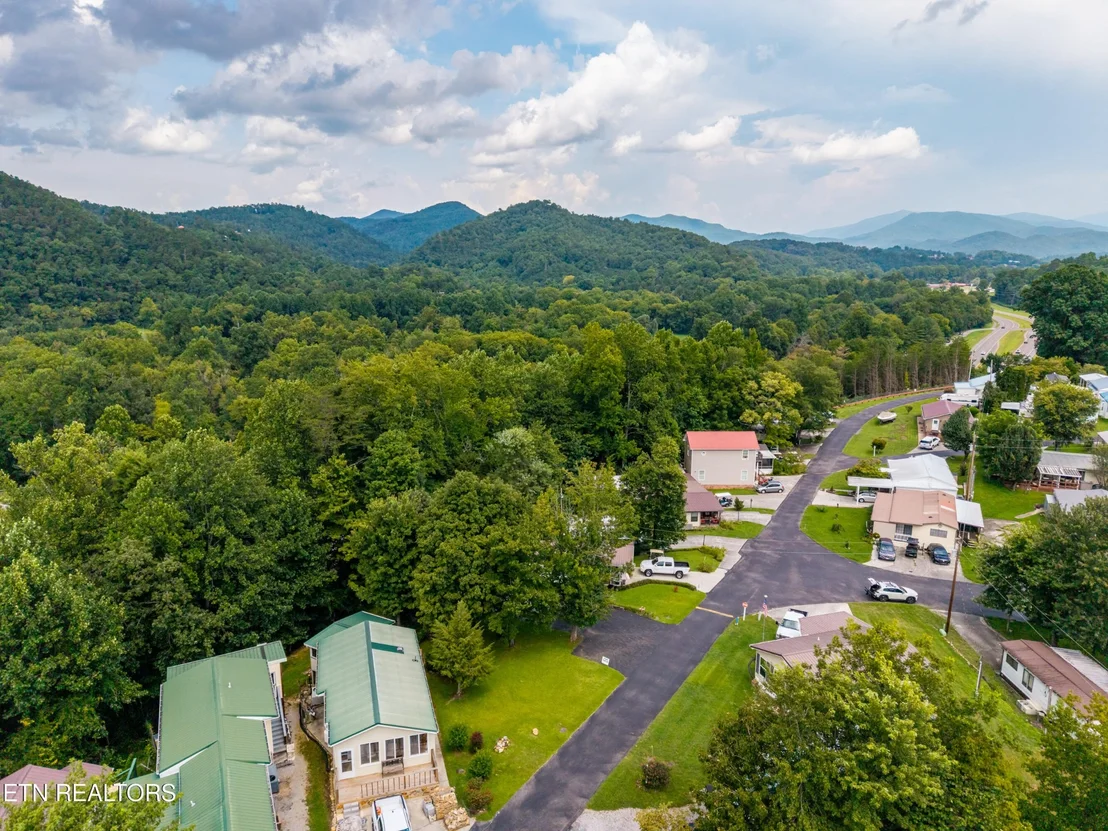 Photo of 449 Mountain Thrush Drive