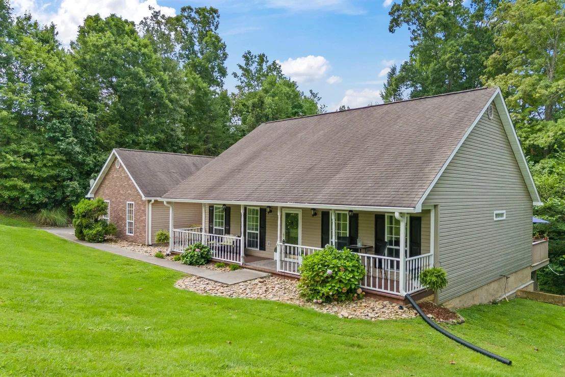 Photo of 2210 Battle Ground Drive