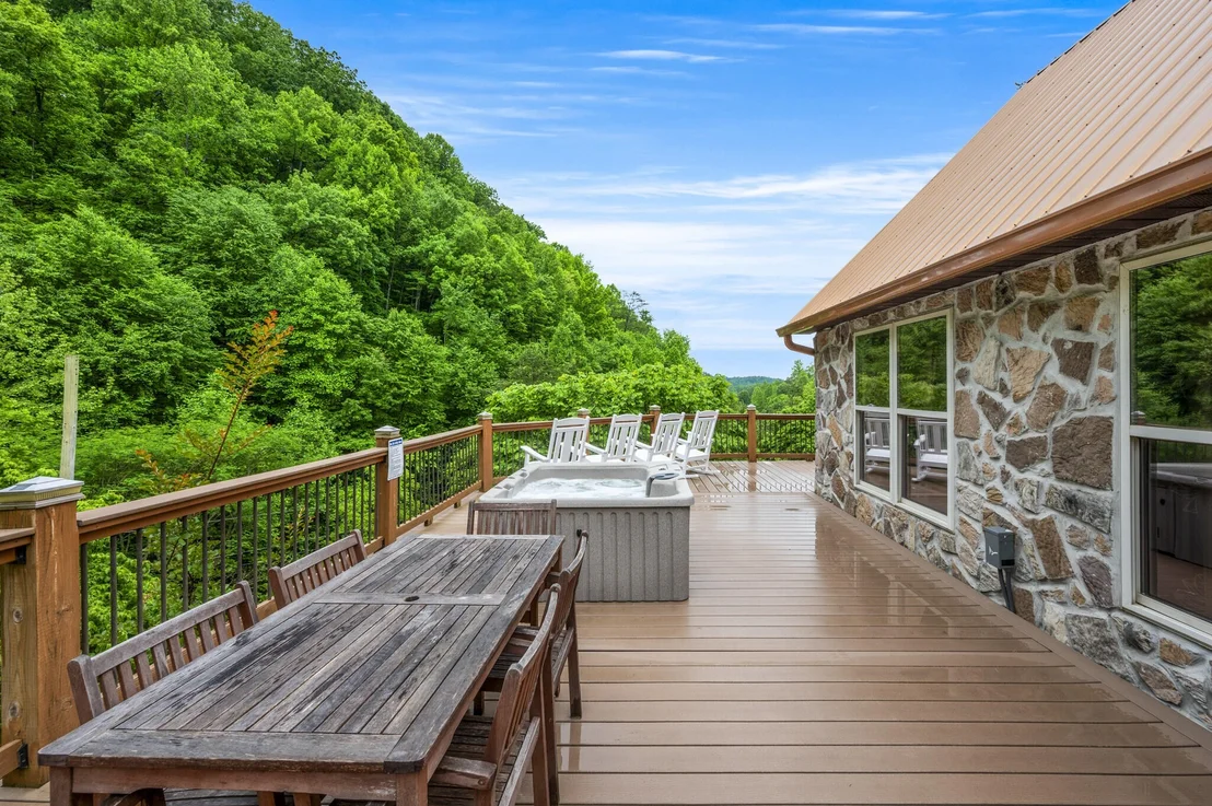 Photo of 3325 Tekoa Mountain Way