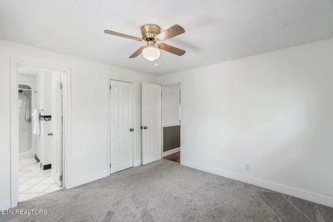 Photo of 7809 Griffith Rd
