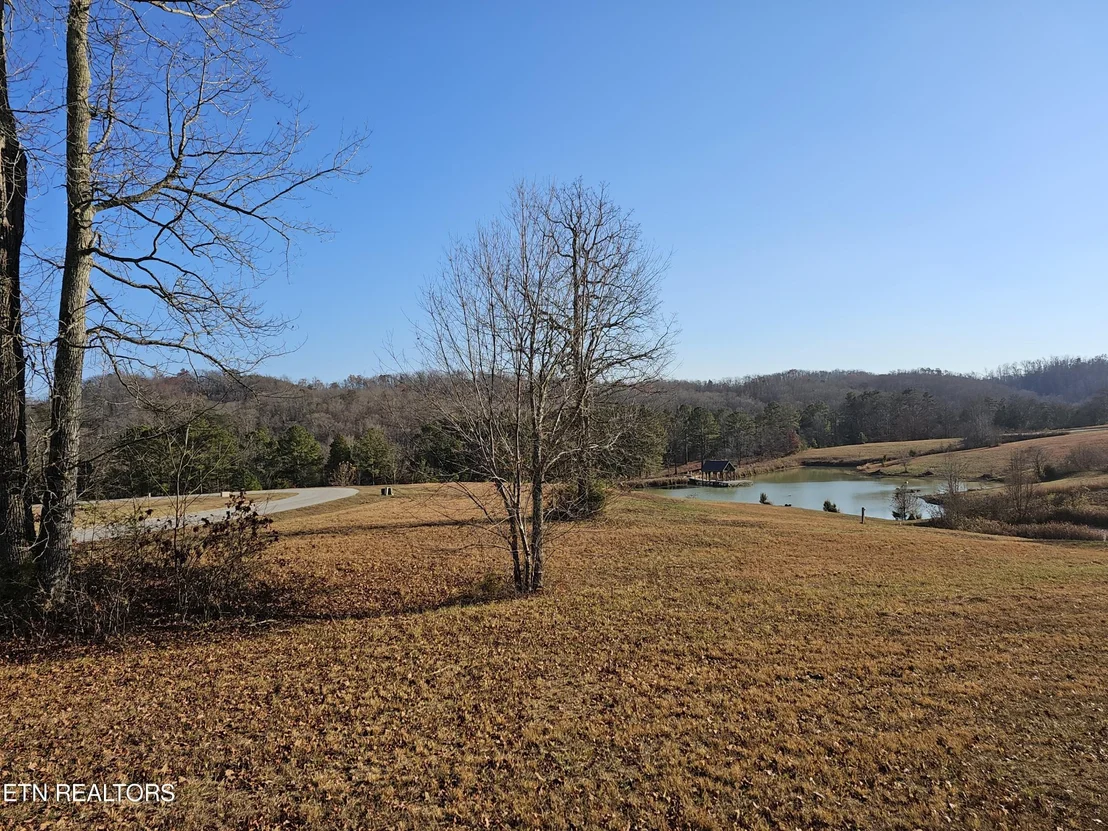 Photo of 332 Enclave Way