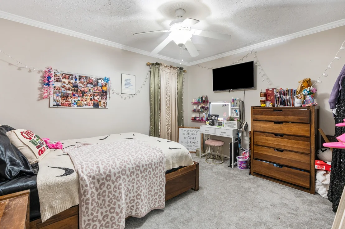 Photo of 192 Michelle Cir