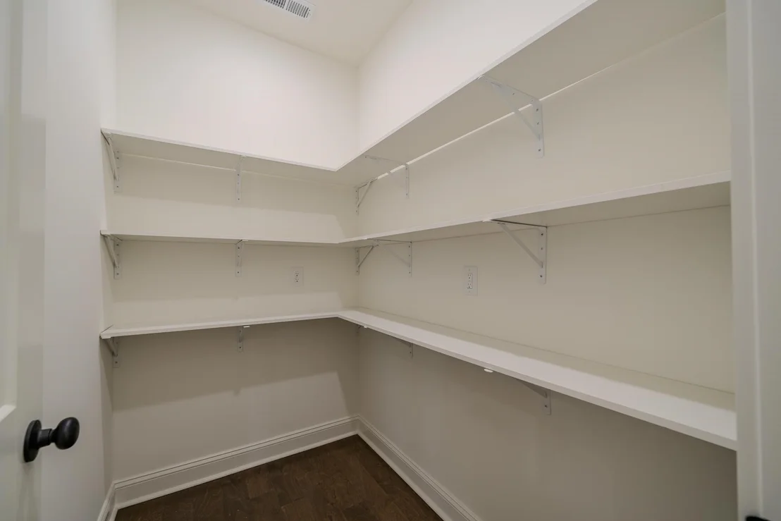 Photo of 130 BELVEDERE CIR