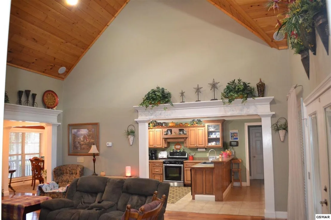 Photo of 1142 Denton Road