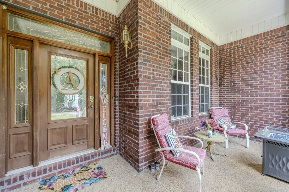 Photo of 135 BETSY DR