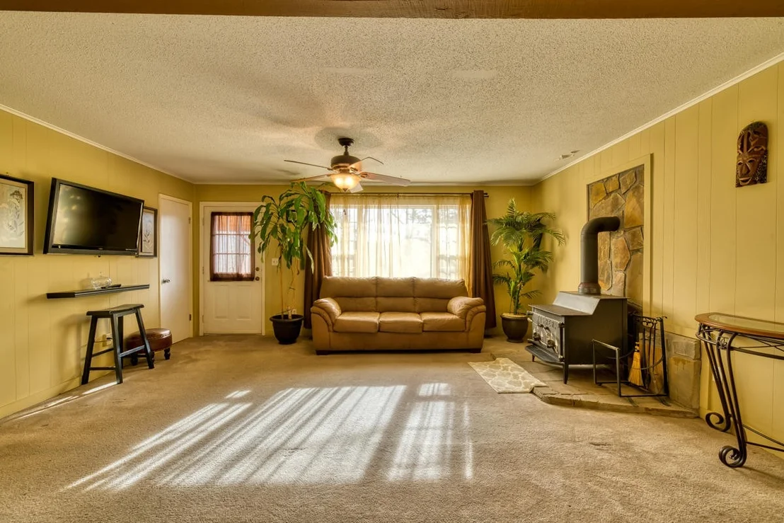 Photo of 2933 Ridgecrest Tr