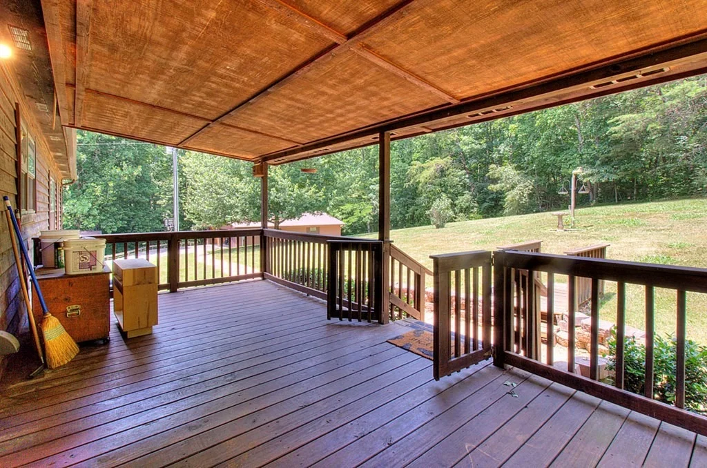 Photo of 3464 Whaley Road