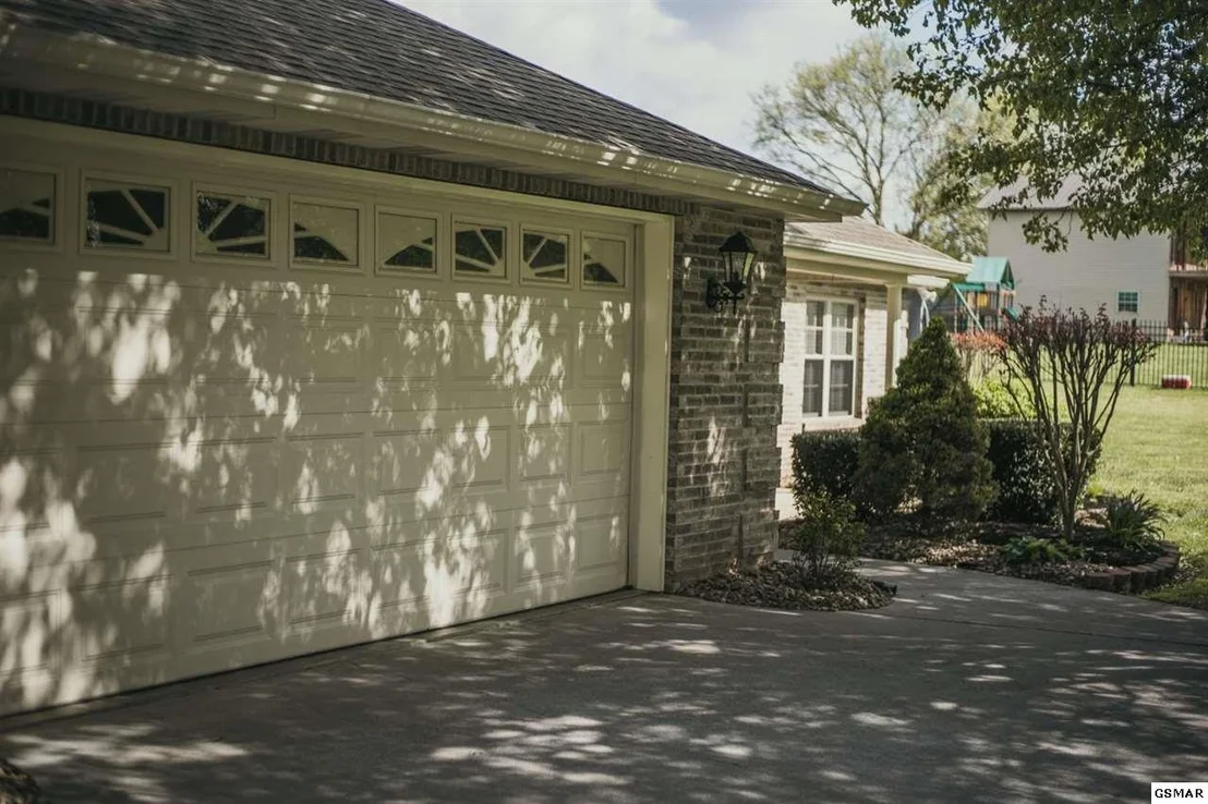 Photo of 2250 McCleary Road