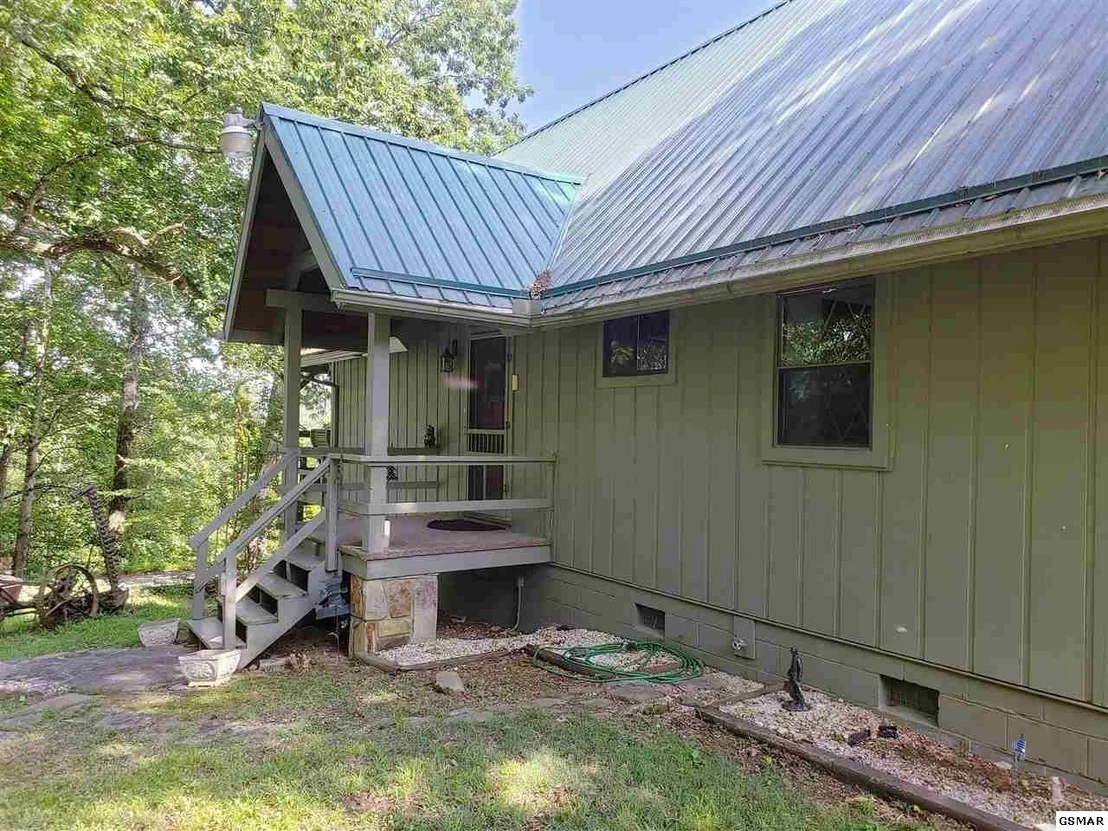 Photo of 3379 Chinquapin Drive