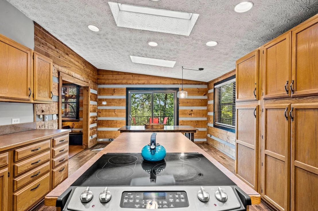 Photo of 1839 Ridgecrest Drive