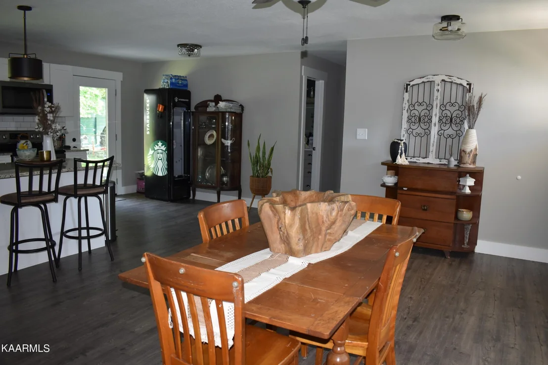Photo of 441 Defoe Circle
