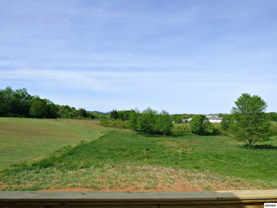 Photo of 225 Florence Creek