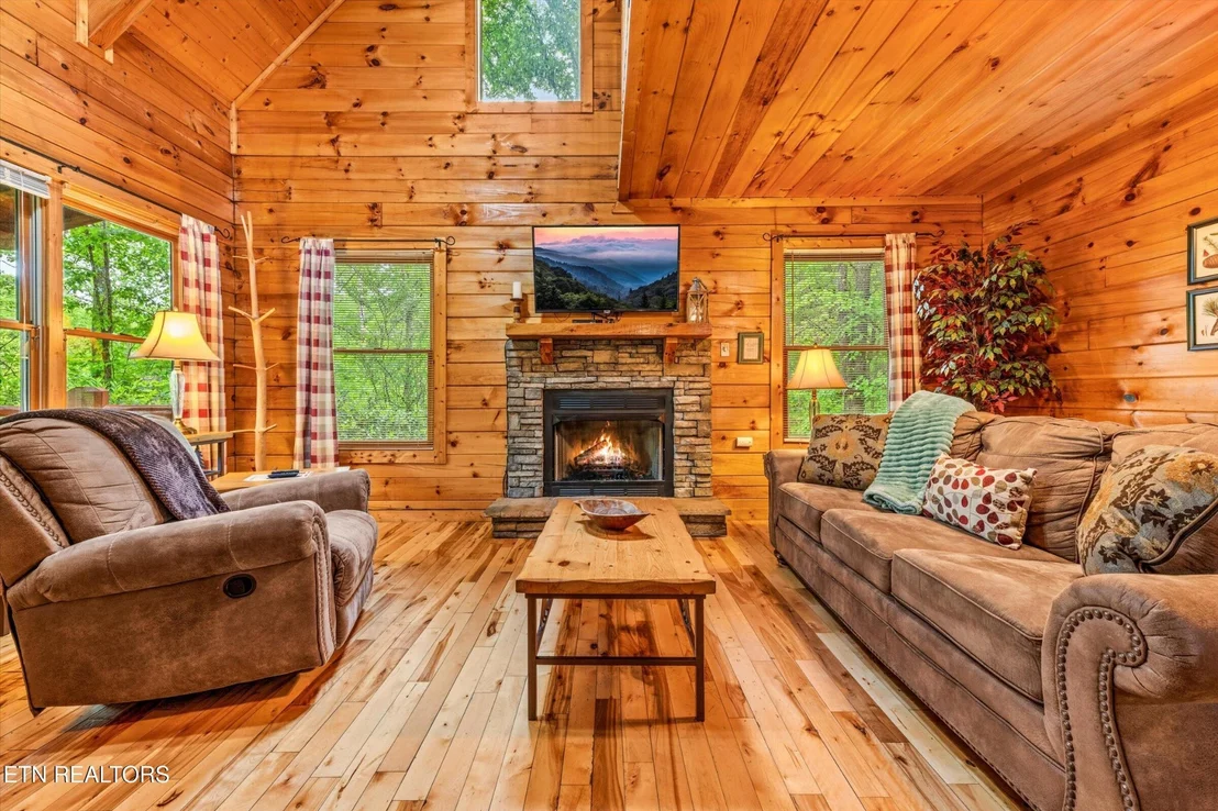 Photo of 1712 Pulaski Lane