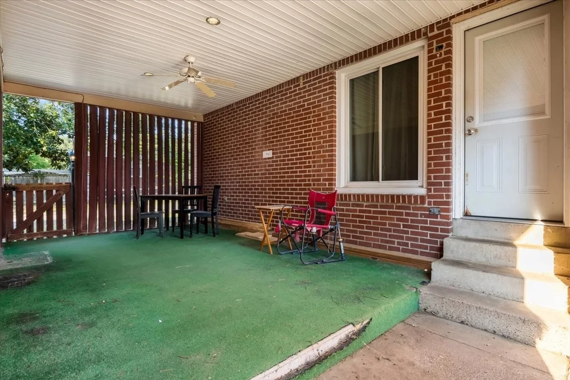 Photo of 116 Hillhaven Dr
